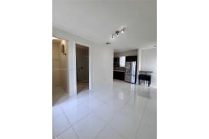10426 NW 64th Ter studio, Doral, FL 33178 - MLS#A11868465