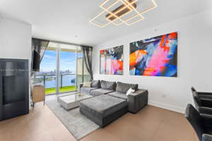 1100 Biscayne Blvd 4004, Miami, FL 33132 - MLS#A11868467