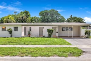 650 Ne 178 St, Miami