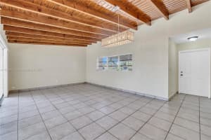650 Ne 178 St Miami, FL 33162 - MLS#A11868473