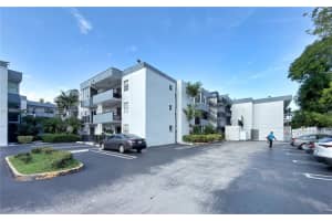 2465 Sw 18th Ave 3307, Miami