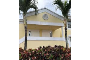 2258 Se 27th Dr 203-e Homestead, FL 33035 - MLS#A11868507