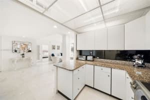 5055 Collins Ave 10g Miami Beach, FL 33140 - MLS#A11868511