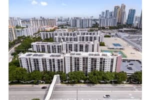 16909 N Bay Rd 221, Sunny Isles Beach, FL 33160 - MLS#A11868524