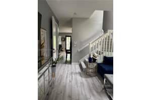 679 NE 193rd St, Miami, FL 33179 - MLS#A11868531