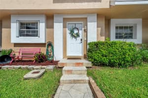 7068 Woodmont Ave, Tamarac, FL 33321 - MLS#A11868554