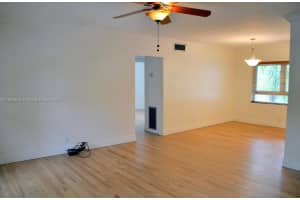 7620 SW 56th Ave 4, Miami, FL 33143 - MLS#A11868578