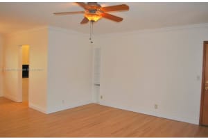7620 SW 56th Ave 4, Miami, FL 33143 - MLS#A11868578