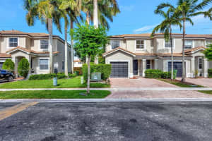 964 Ne 41st Pl Homestead, FL 33033 - MLS#A11868582