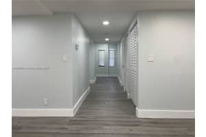 4725 Sw 62nd Ave 103 Davie, FL 33314 - MLS#A11868585