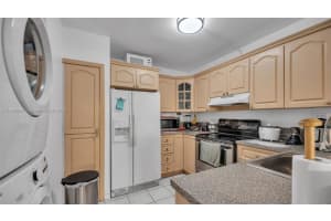 15480 SW 82nd Ln 218, Miami, FL 33193 Sold 09/25/25