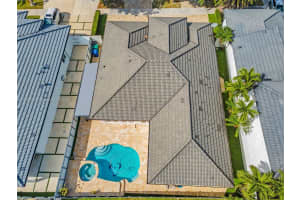 14813 NW 87th Pl, Miami Lakes, FL 33018 - MLS#A11868605