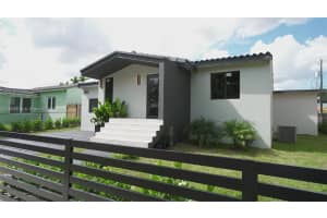2155 SW 25th Ter, Miami, FL 33133 - MLS#A11868619