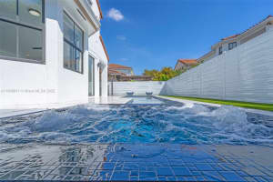 1005 Nw 100th Ave Miami, FL 33172 - MLS#A11868647