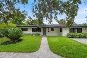 2020 NE 54th, Fort Lauderdale, FL 33308 - MLS#A11868650