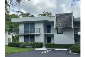 4009 N Cypress Dr 106, Pompano Beach