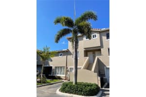154 Riviera Cir 154, Weston, FL 33326 - MLS#A11868666