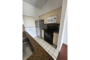 2881 N Oakland Forest Dr 310 Oakland Park, FL 33309 - MLS#A11868672
