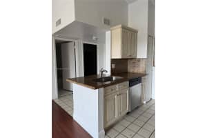 2881 N Oakland Forest Dr 310 Oakland Park, FL 33309 - MLS#A11868672