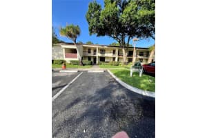 7380 Nw 1st St 103, Plantation