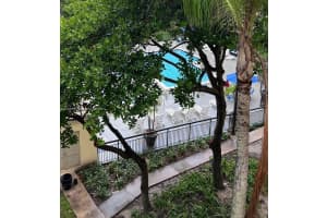 8290 Lake Dr 421, Doral, FL 33166 - MLS#A11868683