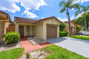 6646 Nw 175th Ter Hialeah, FL 33015 - MLS#A11868739