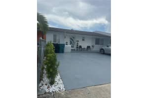 13006 Sw 50th St, Miami