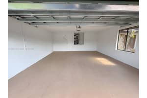 11601 SW 104th St, Miami, FL 33176 - MLS#A11868748