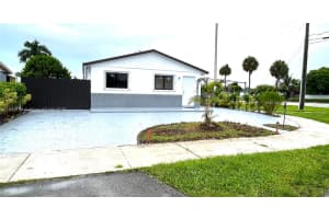 11630 Sw 178th Ter, Miami