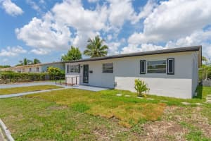 11711 Sw 181st Ter Miami, FL 33177 - MLS#A11868758