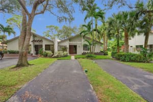 3821 N Arelia Dr N Delray Beach, FL 33445 - MLS#A11868779