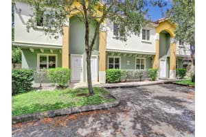 425 NW 40th Ct 425, Oakland Park, FL 33309 - MLS#A11868782