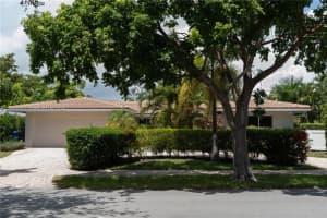 2841 NW 10th Ave, Wilton Manors, FL 33311 - MLS#A11868805