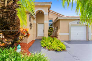 18332 SW 94th Ct, Palmetto Bay, FL 33157 - MLS#A11868818