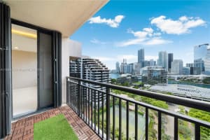 540 Brickell Key Dr 1809, Miami, FL 33131 Sold 10/20/25