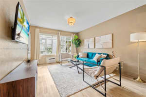 301 86th St 311-2, Miami Beach, FL 33141 - MLS#A11868880