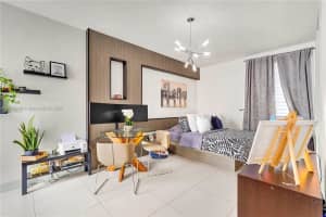 6319 Nw 105 Ct -, Miami