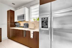 6319 NW 105 Ct -, Miami, FL 33178 - MLS#A11868886