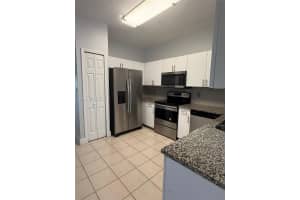 8464 NW 107th Path 1-32, Doral, FL 33178 - MLS#A11868913