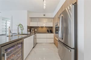 325 S Biscayne Blvd 2515, Miami, FL 33131 - MLS#A11868916