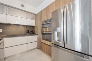 325 S Biscayne Blvd 2515, Miami, FL 33131 - MLS#A11868916