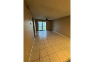 5040 Terrace Palms Circle 202 Tampa, FL 33617 - MLS#A11868933