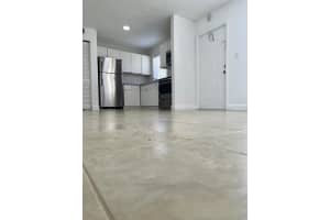 406 Lakeside Dr 117 Margate, FL 33063 - MLS#A11868941