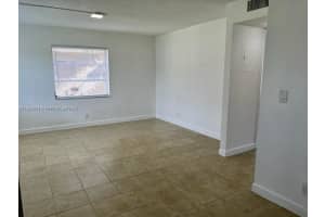 406 Lakeside Dr 117 Margate, FL 33063 - MLS#A11868941