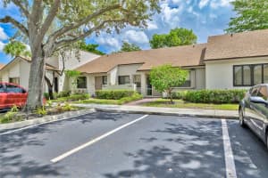 7940 Nw 10th St, Plantation