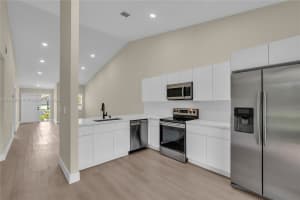 7940 Nw 10th St Plantation, FL 33322 - MLS#A11868942