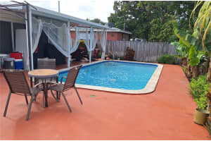 7561 Meridian St Miramar, FL 33023 - MLS#A11868949