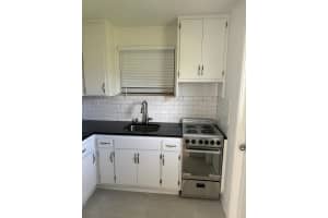 2823 Monroe St R Hollywood, FL 33020 - MLS#A11868966