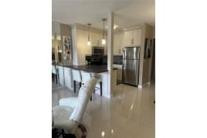 900 Sw 11th Ave 8c Hallandale Beach, FL 33009 - MLS#A11868978