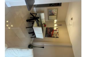 900 Sw 11th Ave 8c Hallandale Beach, FL 33009 - MLS#A11868978